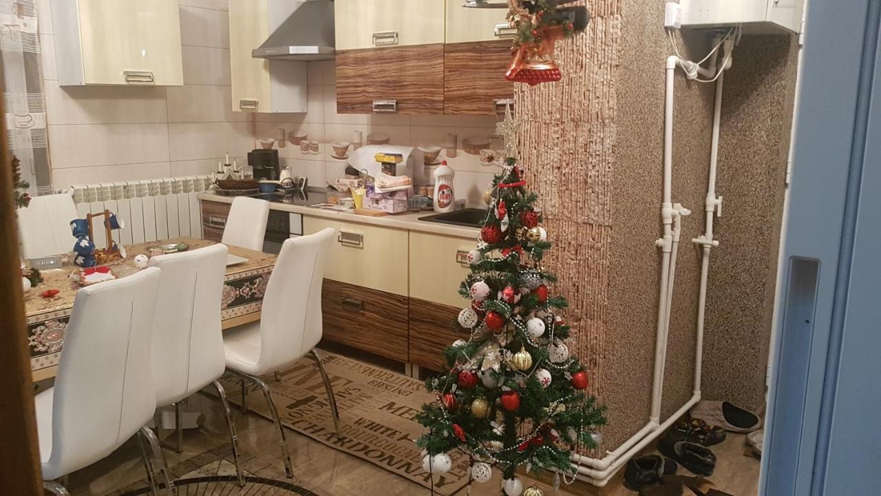 מלון Petroşani Casa Cojanu מראה חיצוני תמונה