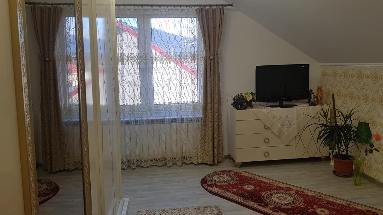 מלון Petroşani Casa Cojanu מראה חיצוני תמונה