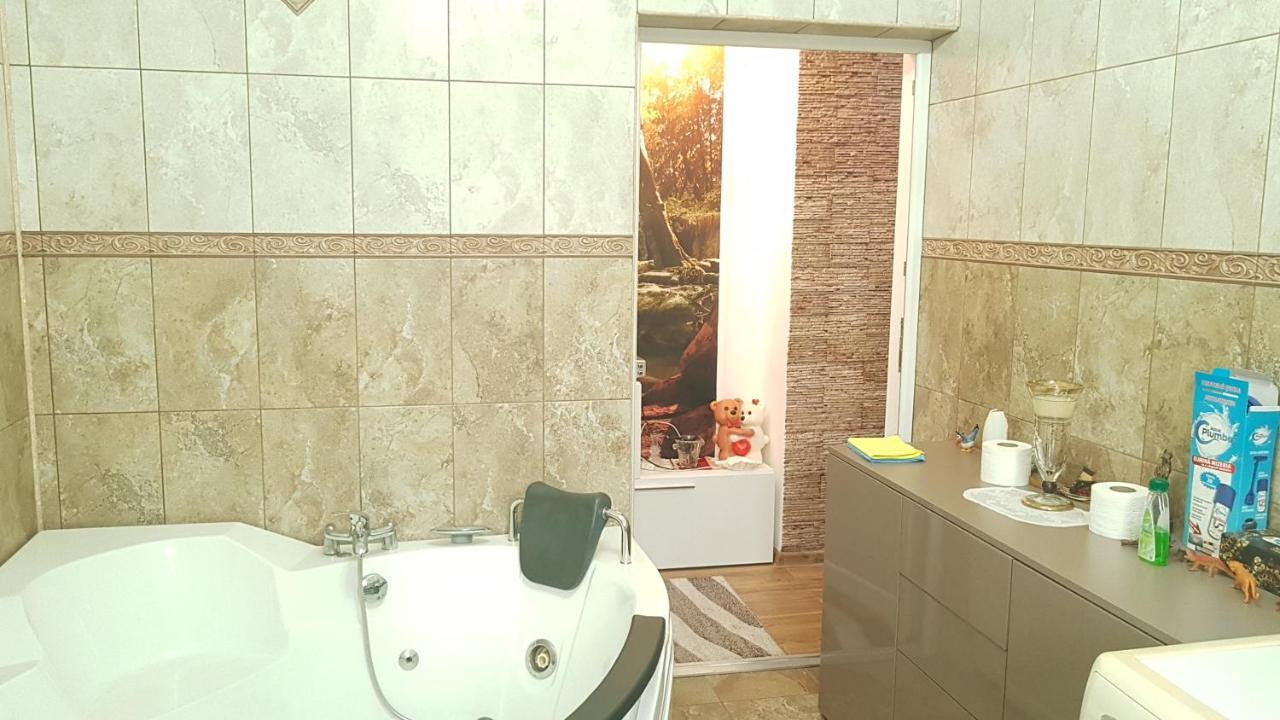 מלון Petroşani Casa Cojanu מראה חיצוני תמונה